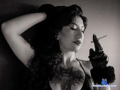 Vampirelacrazy cam4 bisexual performer from Republic of Colombia pornstar pussy squirt strapon cute blowjob spanking 