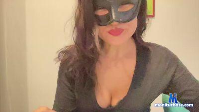 LeaGiuliano cam4 bisexual performer from Republic of Italy  