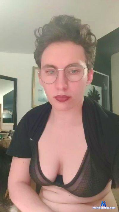 emily_xxx1 cam4 bisexual performer from Republic of Colombia livetouch rollthedice 
