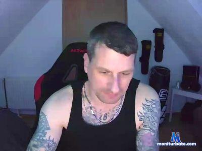 andyh1987 cam4 bicurious performer from Federal Republic of Germany  