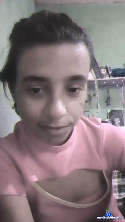 Candymoxi cam4 straight performer from Federative Republic of Brazil  