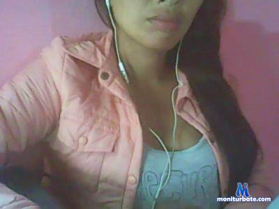 kim_lovely cam4 bisexual performer from Republic of Colombia livetouch rollthedice 