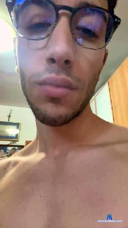 Frabadguyxxx cam4 live cam performer profile