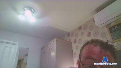UkBiSub569 cam4 bicurious performer from United Kingdom of Great Britain & Northern Ireland  