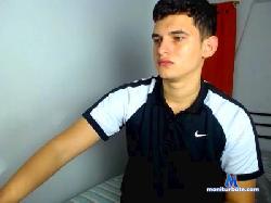 LatinaTeen1998 cam4 live cam performer profile