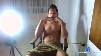 cristian16010 cam4 bisexual performer from Republic of Chile  