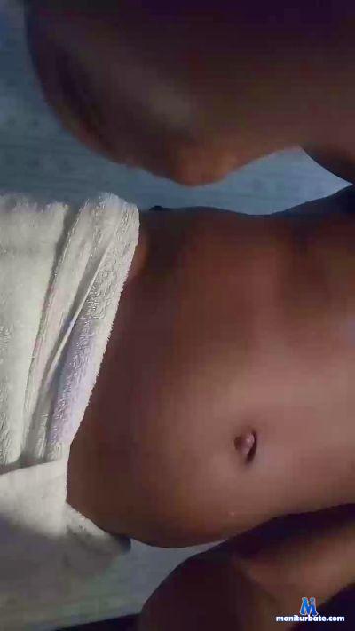 leo_bra_bol cam4 bisexual performer from Republic of Italy  