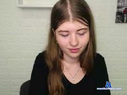 _Melanie_grl cam4 live cam performer profile