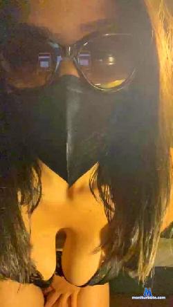 Clarissa1998 cam4 live cam performer profile