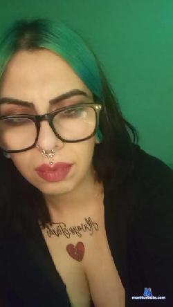 Dina84 cam4 live cam performer profile
