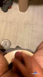 Flyguy3 cam4 livecam show performer room profile