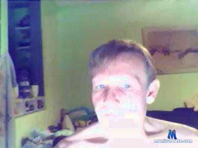gino152 cam4 straight performer from United States of America  