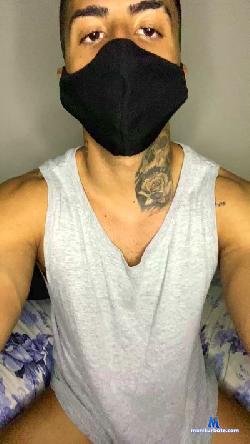 Bodymen18 cam4 live cam performer profile