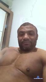 negraoraiiz cam4 livecam show performer room profile