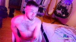 Keviiios cam4 live cam performer profile