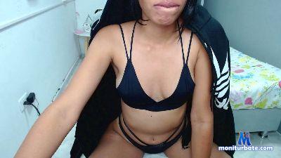 hotxsmile cam4 bisexual performer from United States of America squirt anal boss aceite 