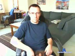 ps84 cam4 live cam performer profile