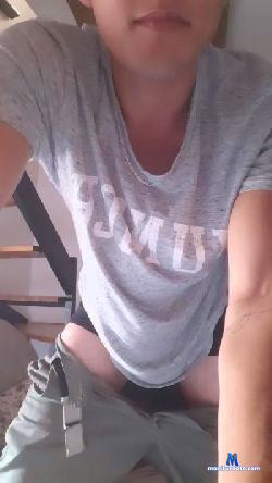 m23lmanu cam4 live cam performer profile