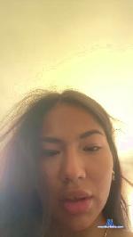 Sofhiu cam4 livecam show performer room profile