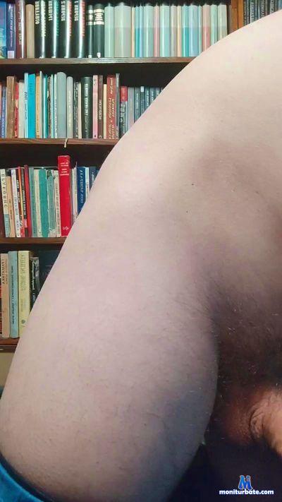 hrny4dads cam4 bisexual performer from Republic of Serbia  