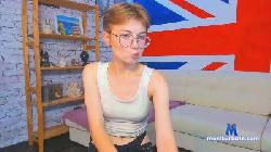 GillianGaff cam4 live cam performer profile