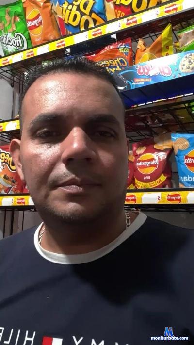 Benjaminali cam4 bisexual performer from Republic of Colombia  
