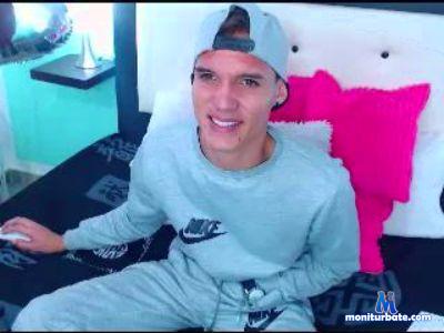 jesus_sexx19 cam4 gay performer from Republic of Italy rollthedice 