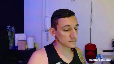 kio_ cam4 bicurious performer from Republic of Colombia  