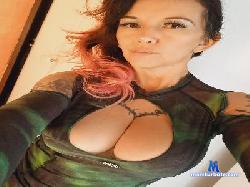 Milf_Gabrielle cam4 live cam performer profile