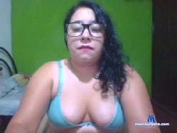 IvonneDaves cam4 live cam performer profile