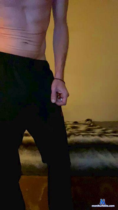 ivo333 cam4 gay performer from Portuguese Republic  