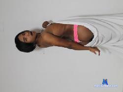YesicaCanella cam4 live cam performer profile