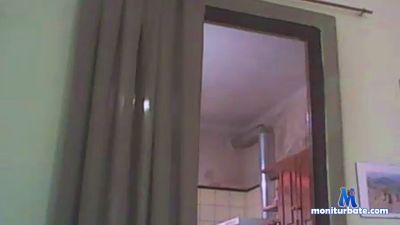 bevosquirt77 cam4 straight performer from Republic of Italy  