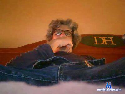 rockmebaby1 cam4 straight performer from Swiss Confederation  
