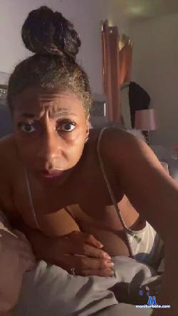 Madam_Glam cam4 live cam performer profile