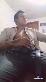 Sado_pomps cam4 livecam show performer room profile