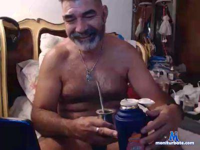 ELlechero00 cam4 straight performer from Argentine Republic  