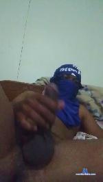 Tonikro cam4 livecam show performer room profile