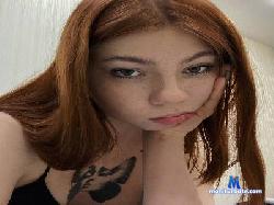EsmaFairleigh cam4 live cam performer profile