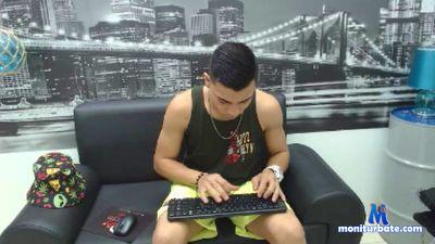 Tyler_King_ cam4 bisexual performer from Republic of Colombia masturbation striptease CUM lovense dance sexy latino 