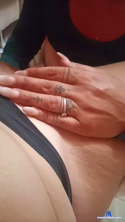 sabrosite88_ cam4 bisexual performer from Republic of Italy amatoriale amateur feet ass pussy 