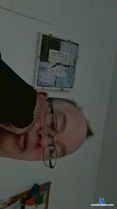 Nylonia1 cam4 bisexual performer from Federal Republic of Germany skype 