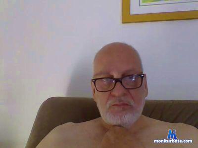 zzachary cam4 bisexual performer from French Republic  