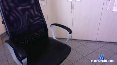 luchino45fun cam4 gay performer from Republic of Italy  