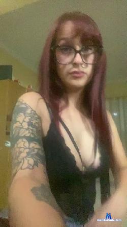 Taurina_azzz cam4 live cam performer profile