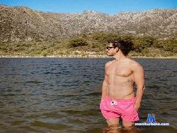 YoucallmeRobert cam4 live cam performer profile