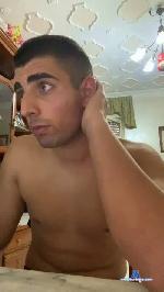 Gius2002 cam4 livecam show performer room profile