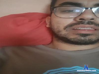 francisco1862 cam4 bicurious performer from Republic of Chile amateur cum gamer smoke C2C masturbation milk 