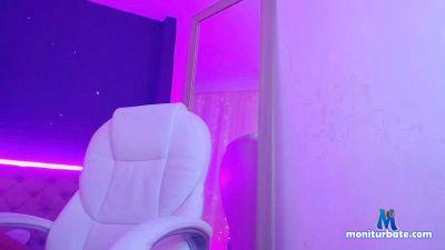 _sara_gomez_ cam4 bisexual performer from United States of America  
