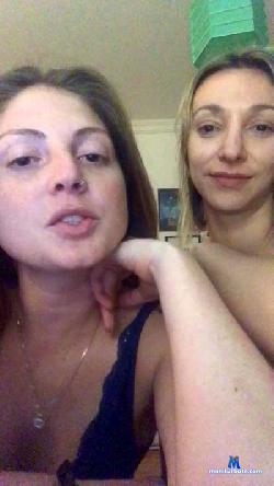 partyofdeux cam4 live cam performer profile